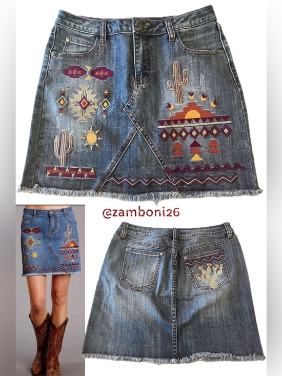 Stetson Dresses & Skirts - Stetson Embroidered Denim Mini Skirt Southwest Cactus Motif Western Boho Sz 6